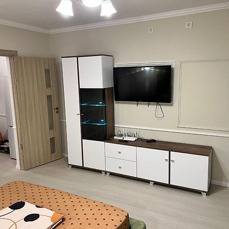 Apartament 1 Camera Braiła Zewnętrze zdjęcie